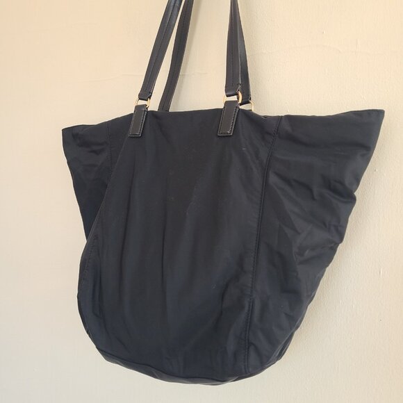Tory Burch Tilda Nylon Shoulder Tote Bag Black - Picture 8 of 12